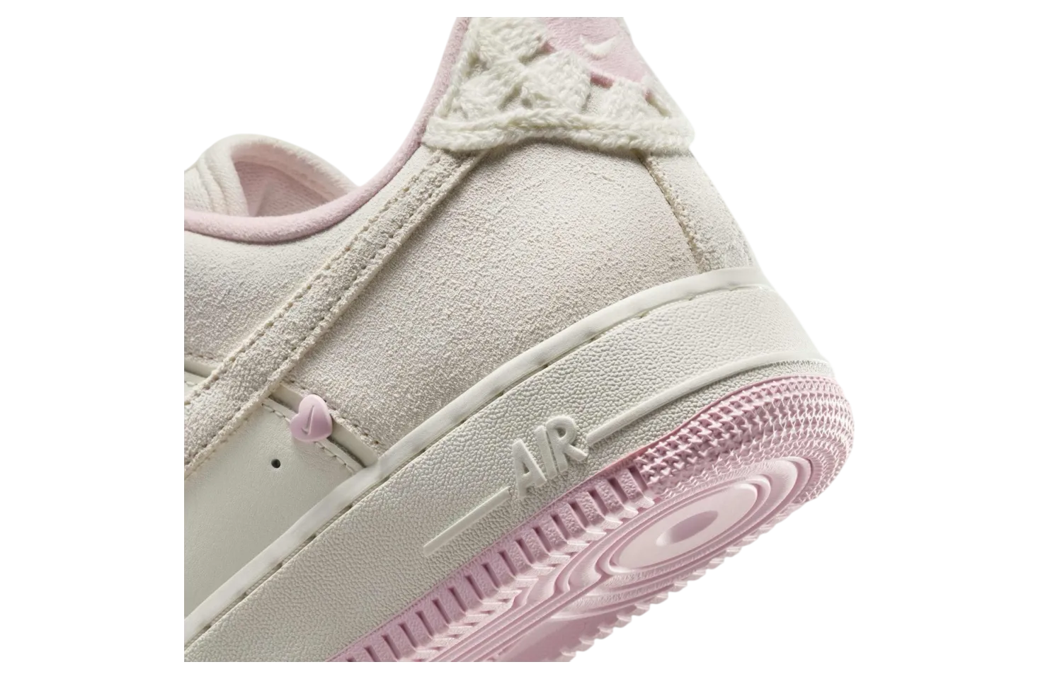 nike air force 1 low wmns valentine s day 6