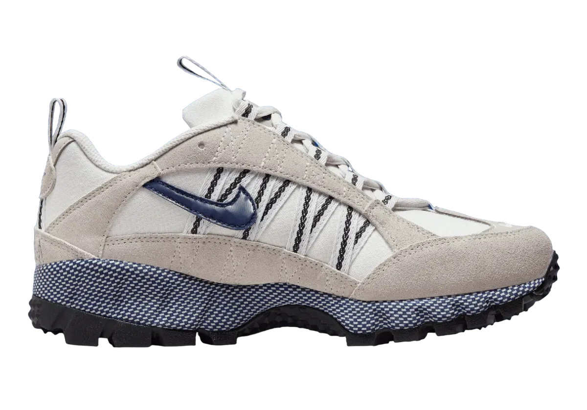 nike air humara obsidian 4