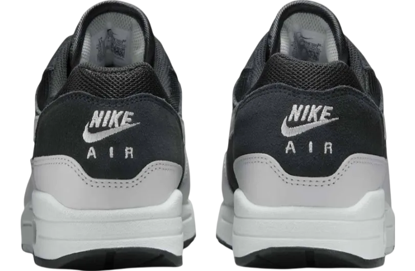nike air max 1 off noir white 3