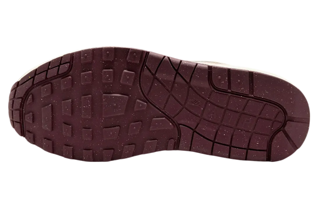 nike air max 1 phantom burgundy crush 4