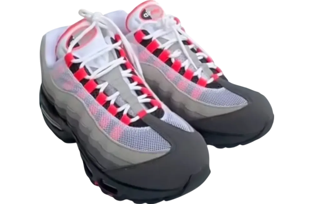 nike air max 95 og black solar red 1