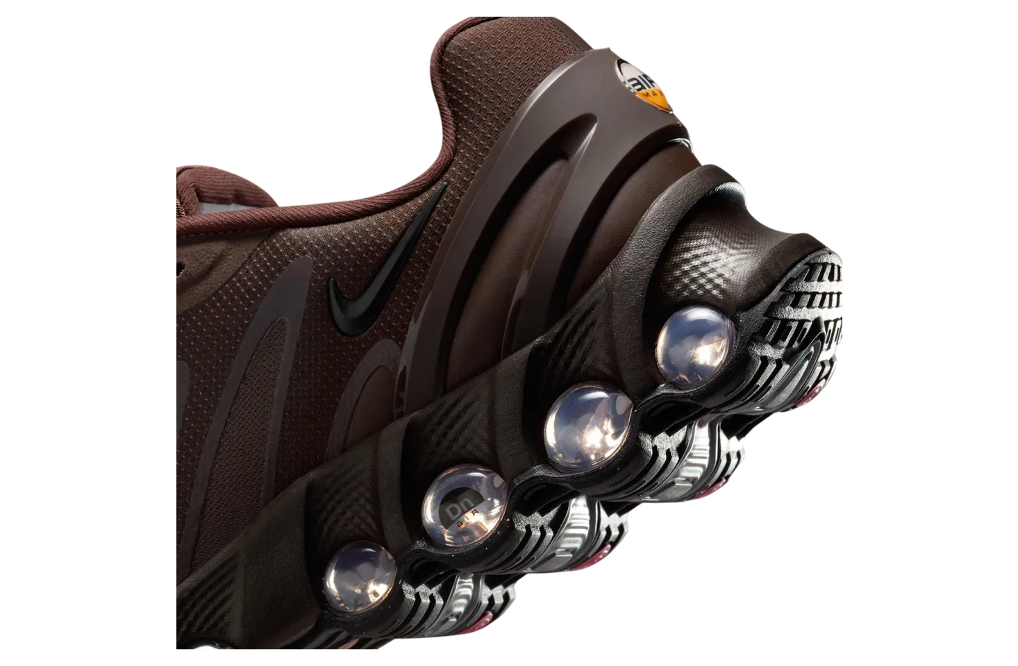 nike air max dn8 triple brown 6