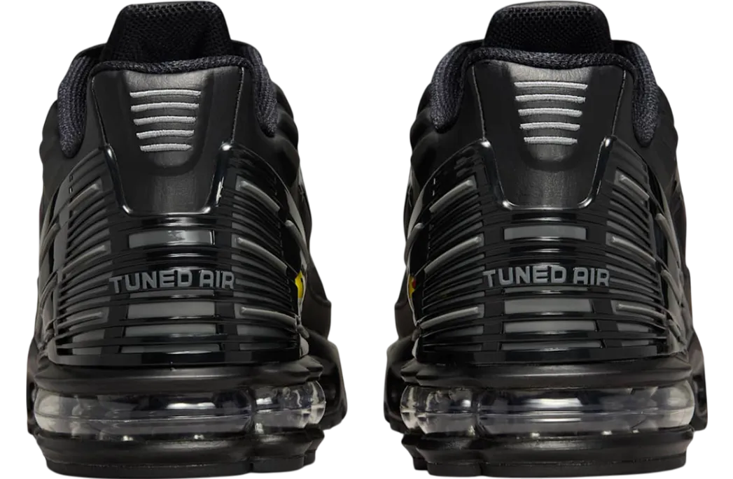 nike air max plus 3 black silver 3