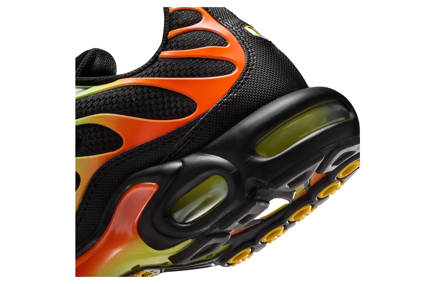 nike air max plus black lightening orange 5