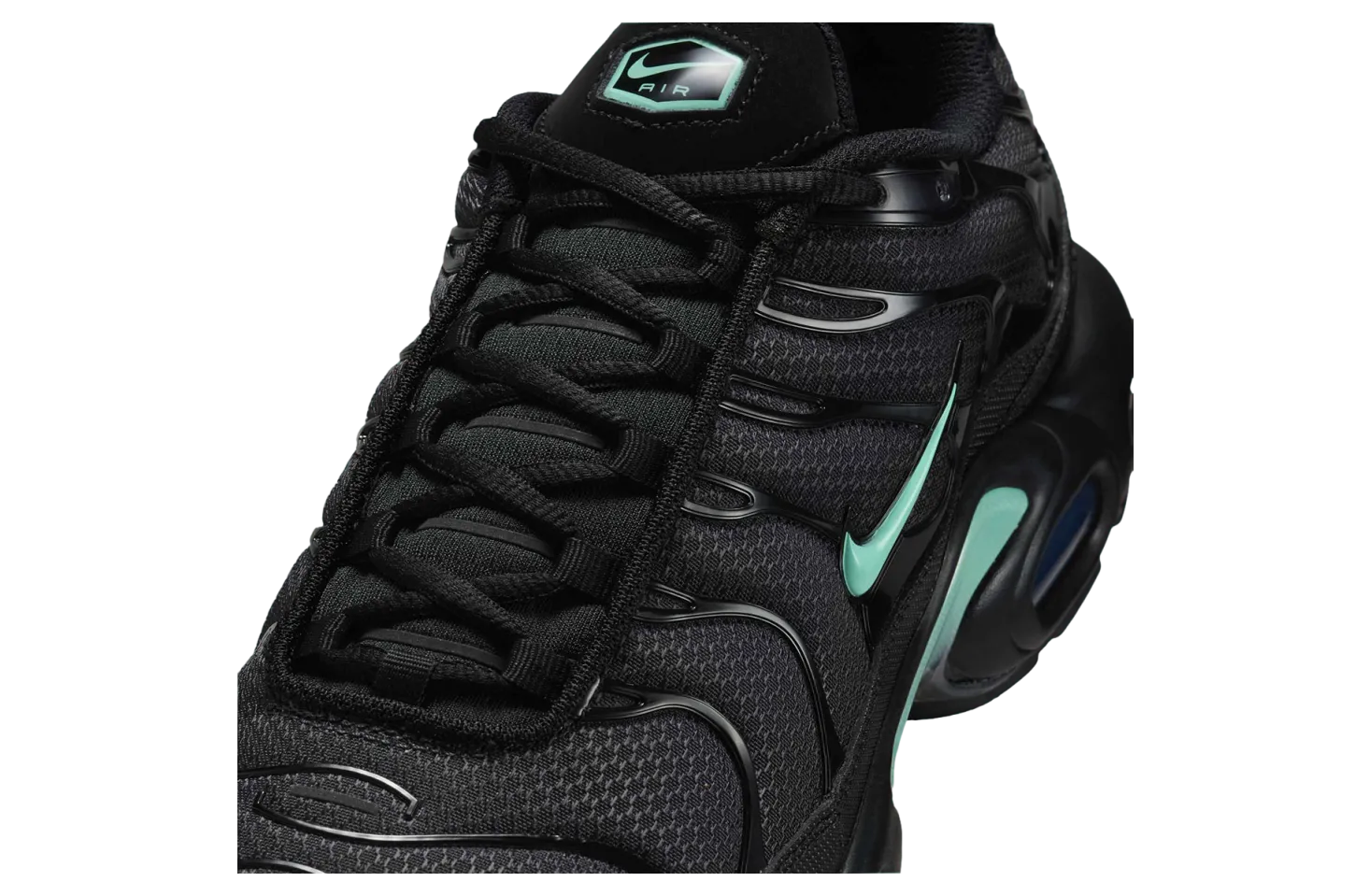 nike air max plus black mint 5