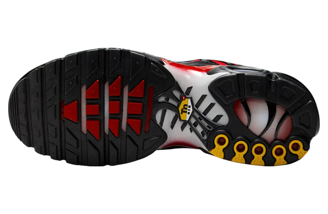 nike air max plus black red white 3