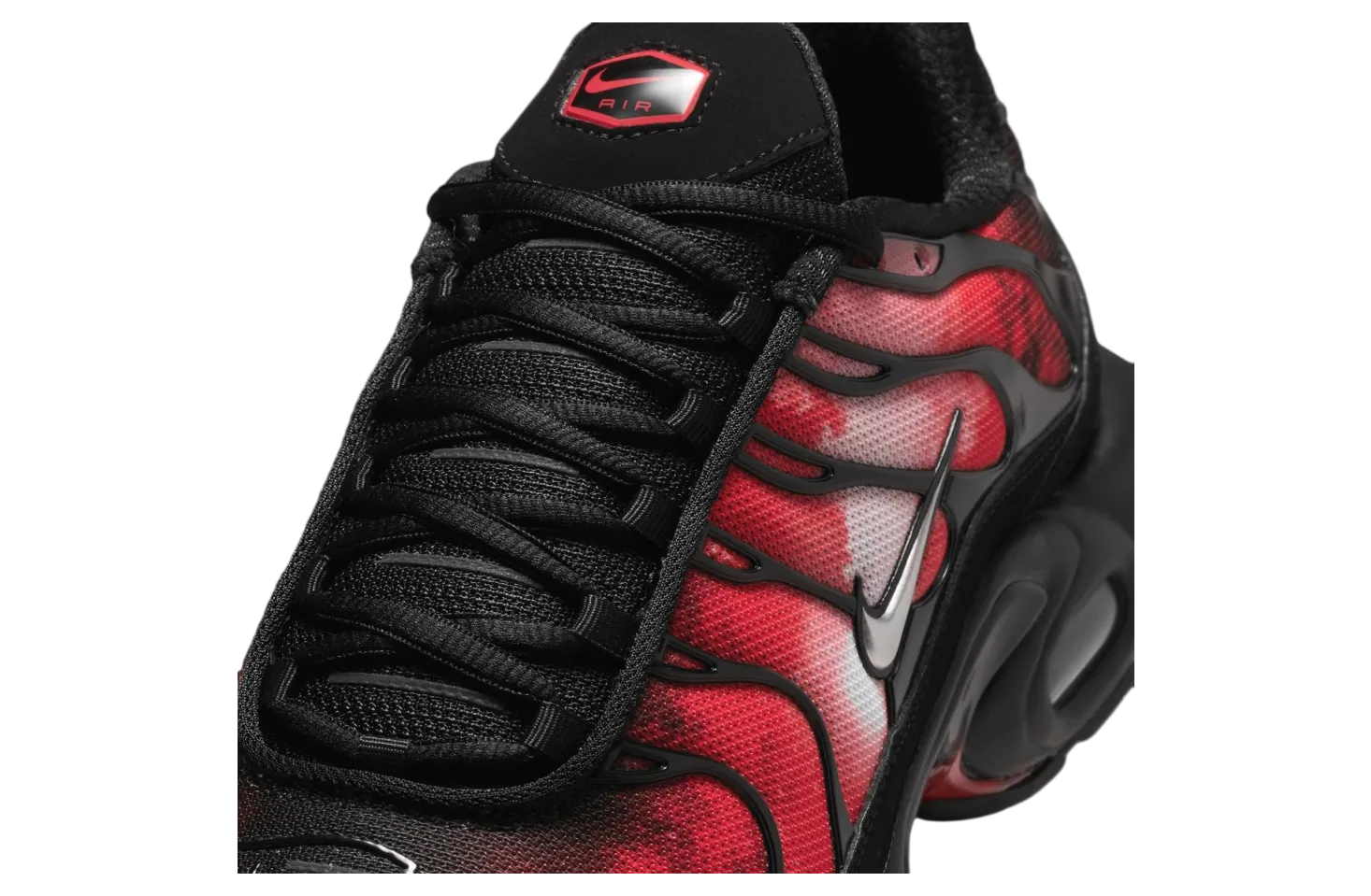 nike air max plus black university red 1 3
