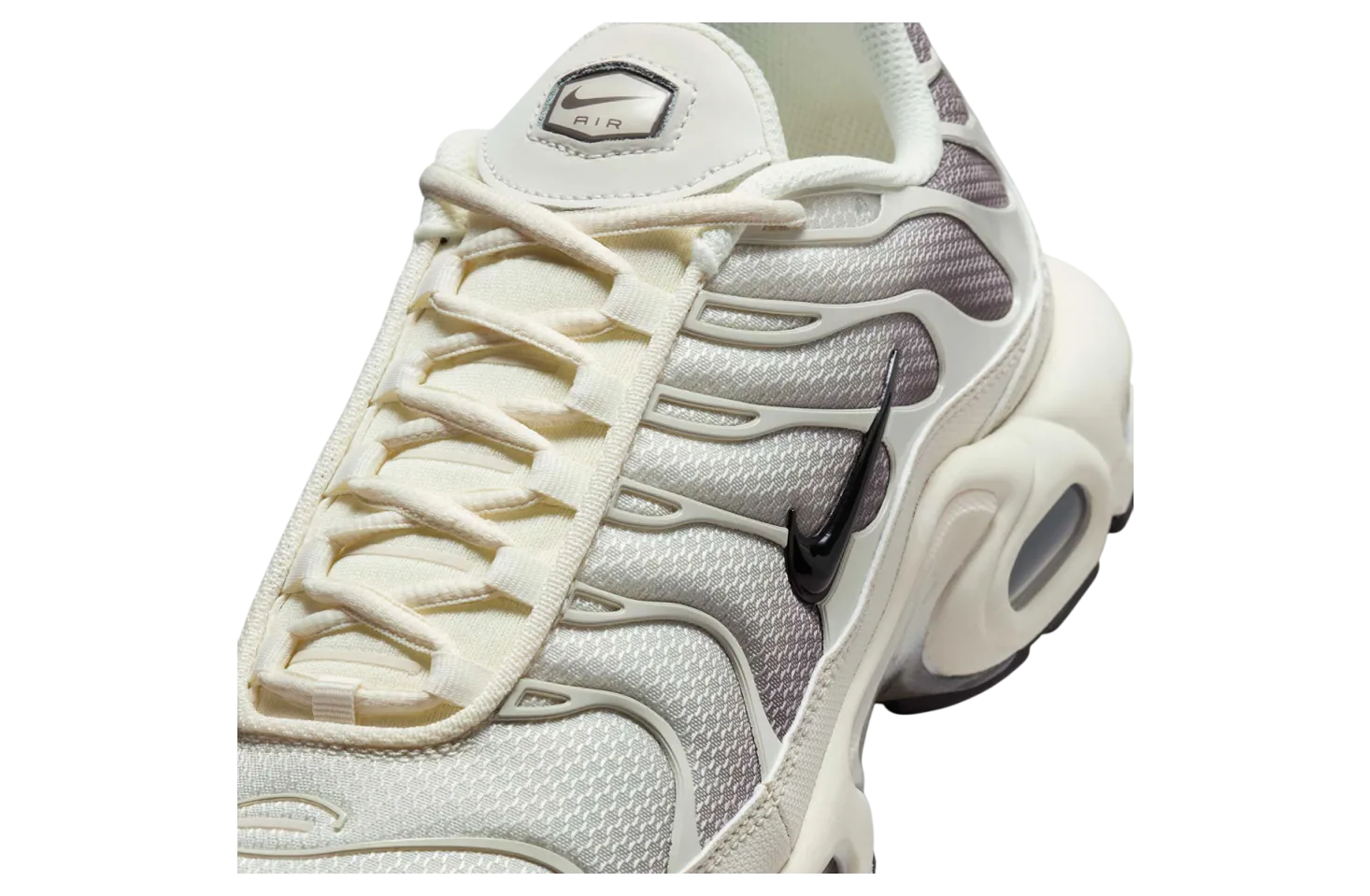 nike air max plus light orewood brown black 4
