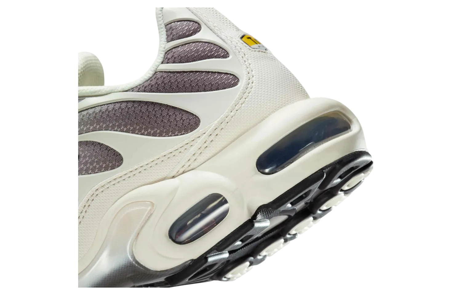 nike air max plus light orewood brown black 5