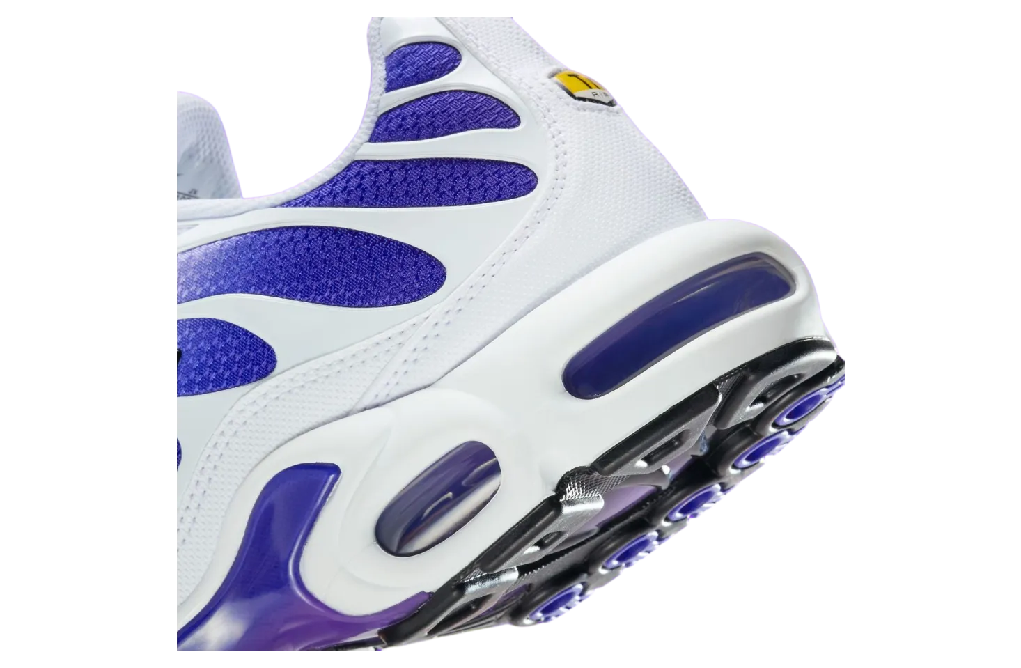 nike air max plus sky white deep night 6