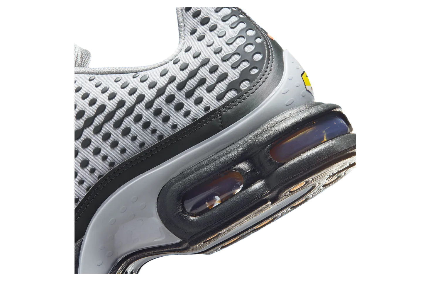 nike air max plus vii light smoke grey hot curry 6