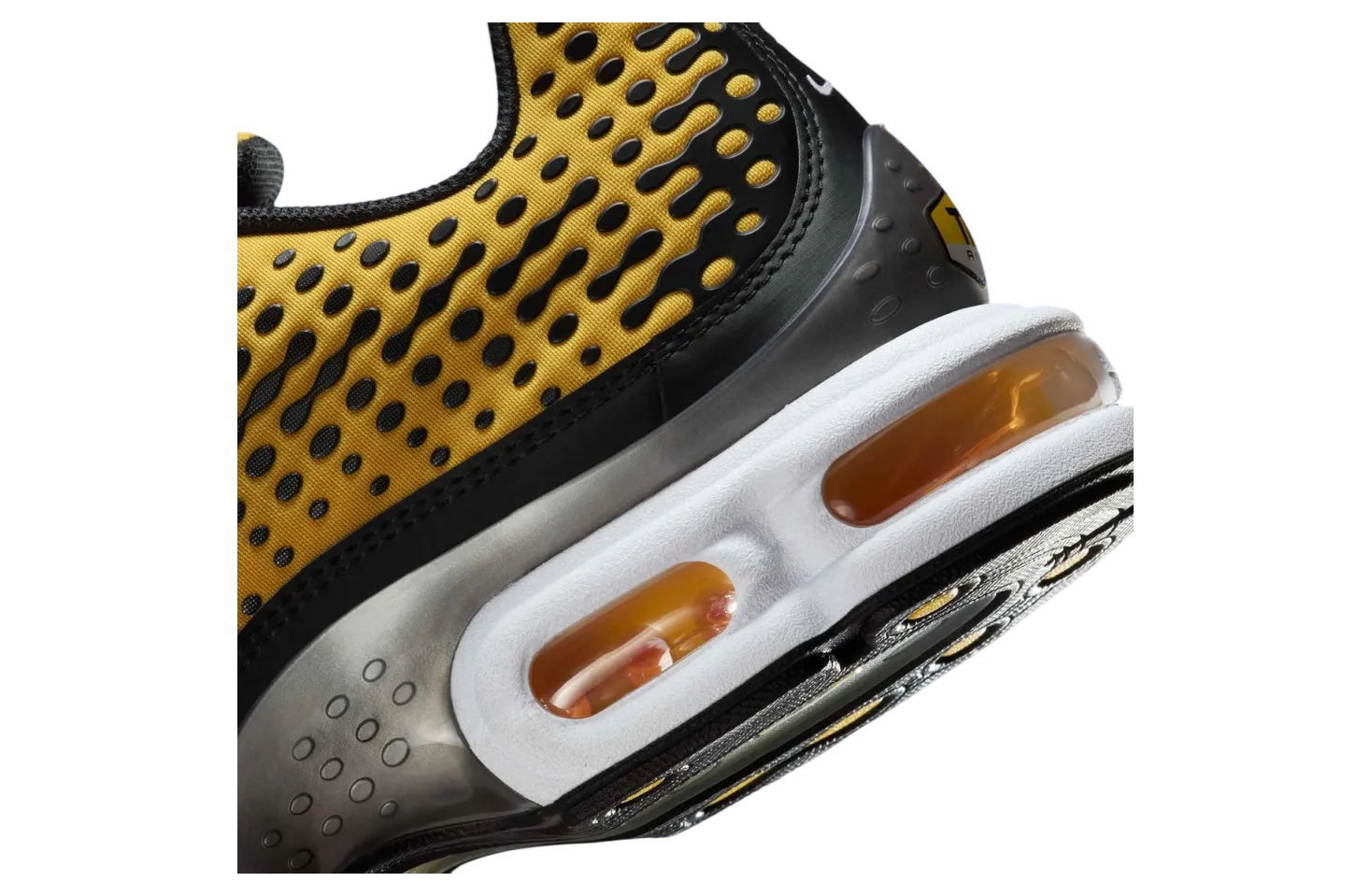 nike air max plus vii varsity maize 6