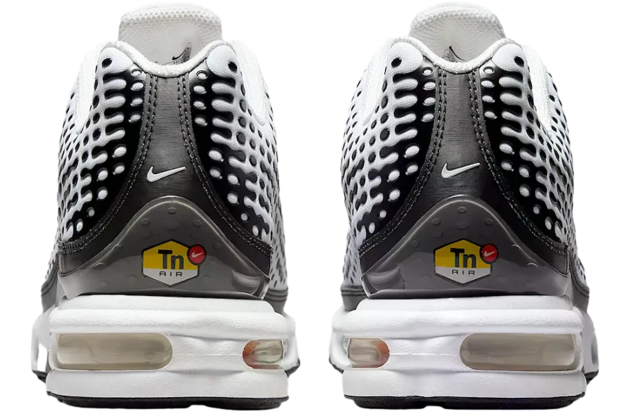 nike air max plus vii white smoke grey 3