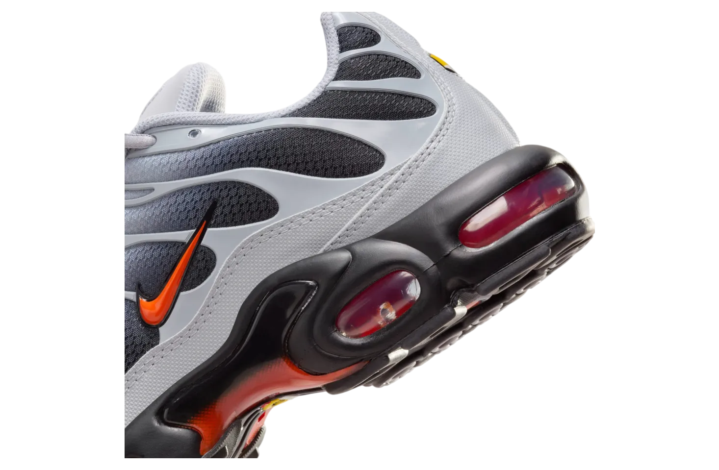 nike air max plus wolf grey picante red 6