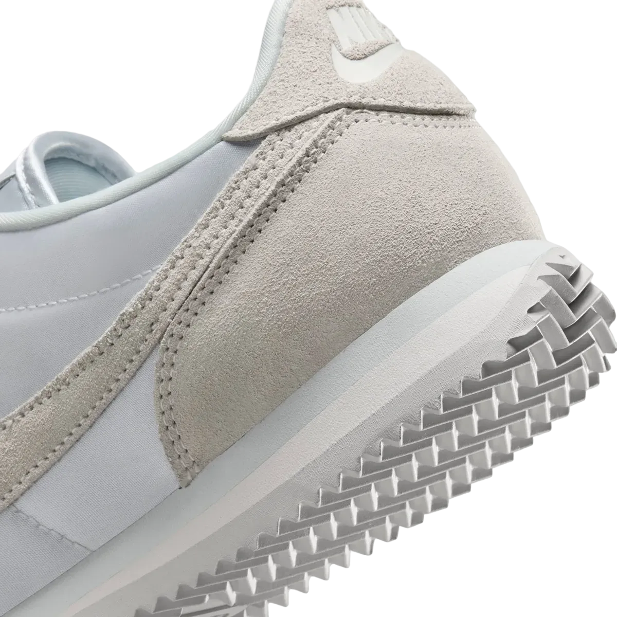 nike cortez glacier blue 6