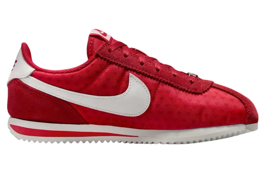 nike cortez gs valentine s day 1