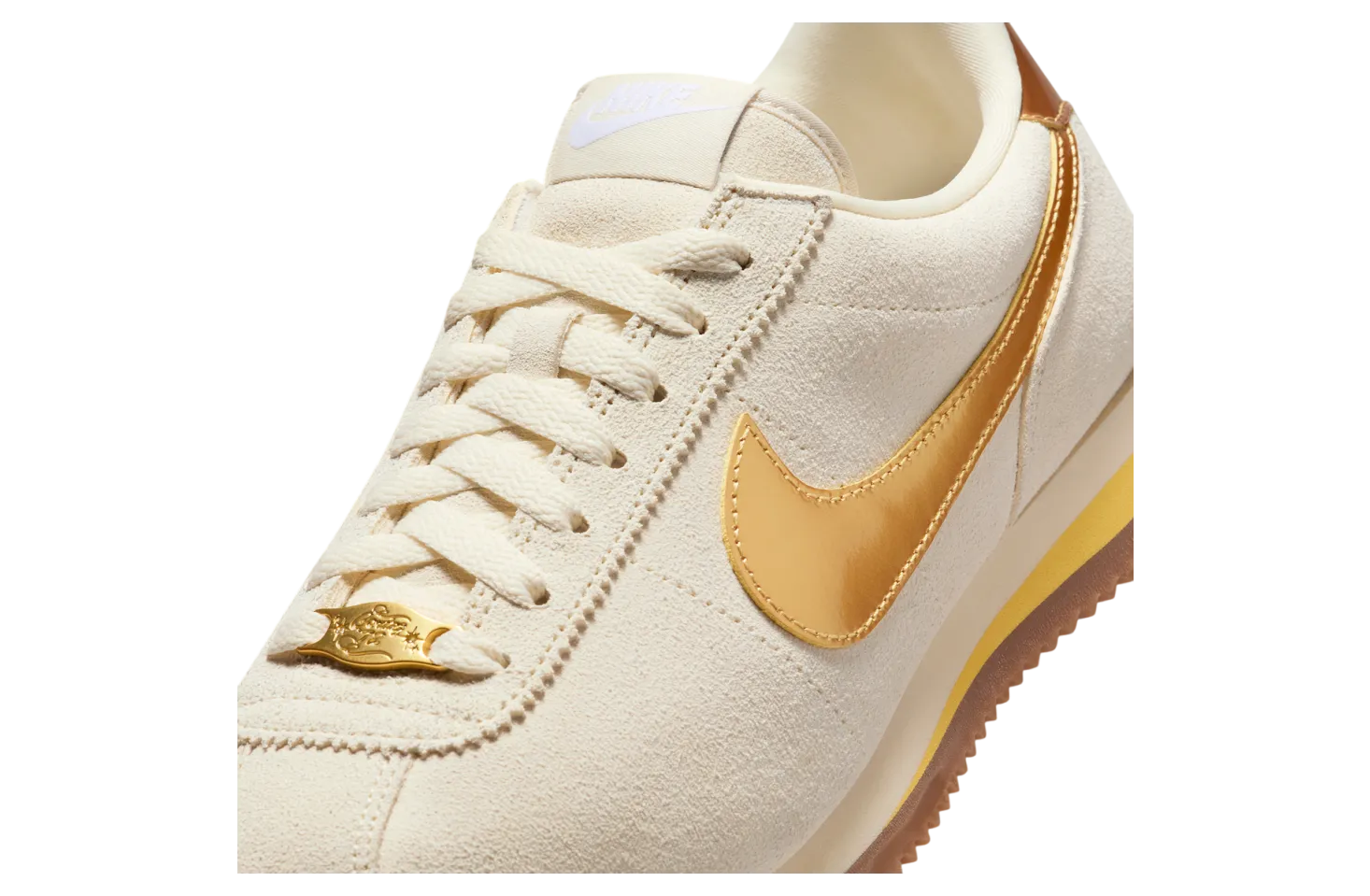 nike cortez sail metallic gold 5