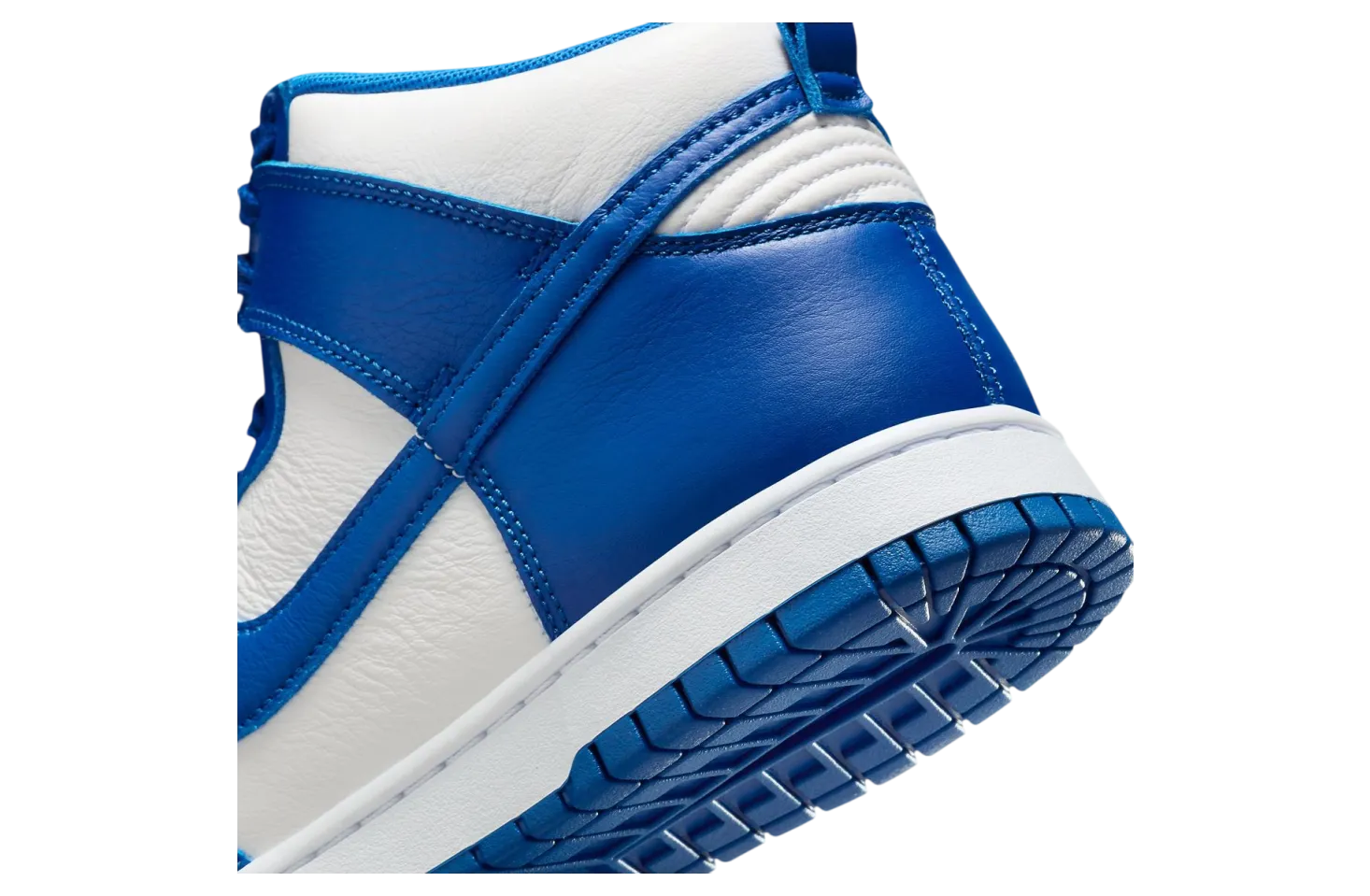 nike dunk high kentucky 40th anniversary 6