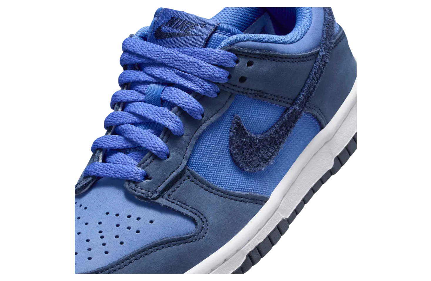 nike dunk low gs comet blue white 3