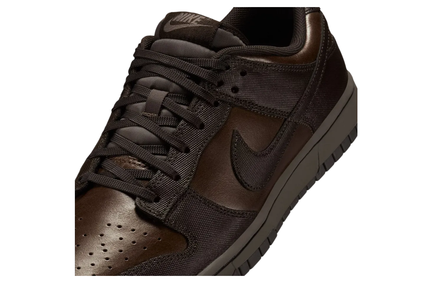 nike dunk low ironstone velvet brown 5