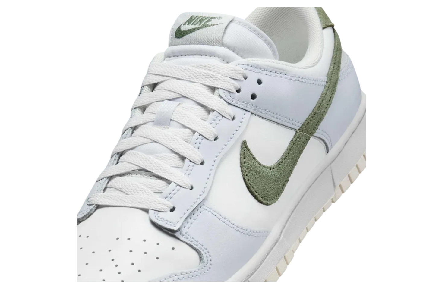 nike dunk low light silver juniper 5