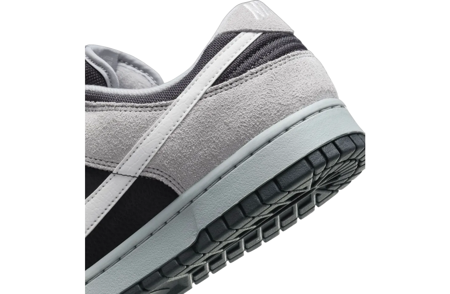 nike dunk low light smoke grey summit white 6