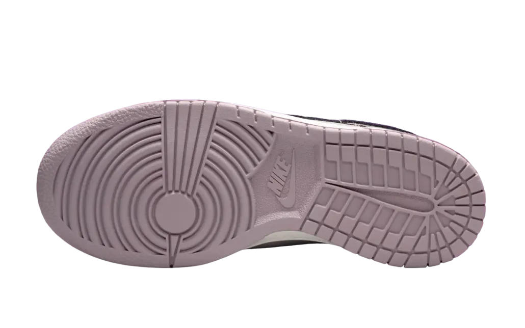 nike dunk low light violet ore 4
