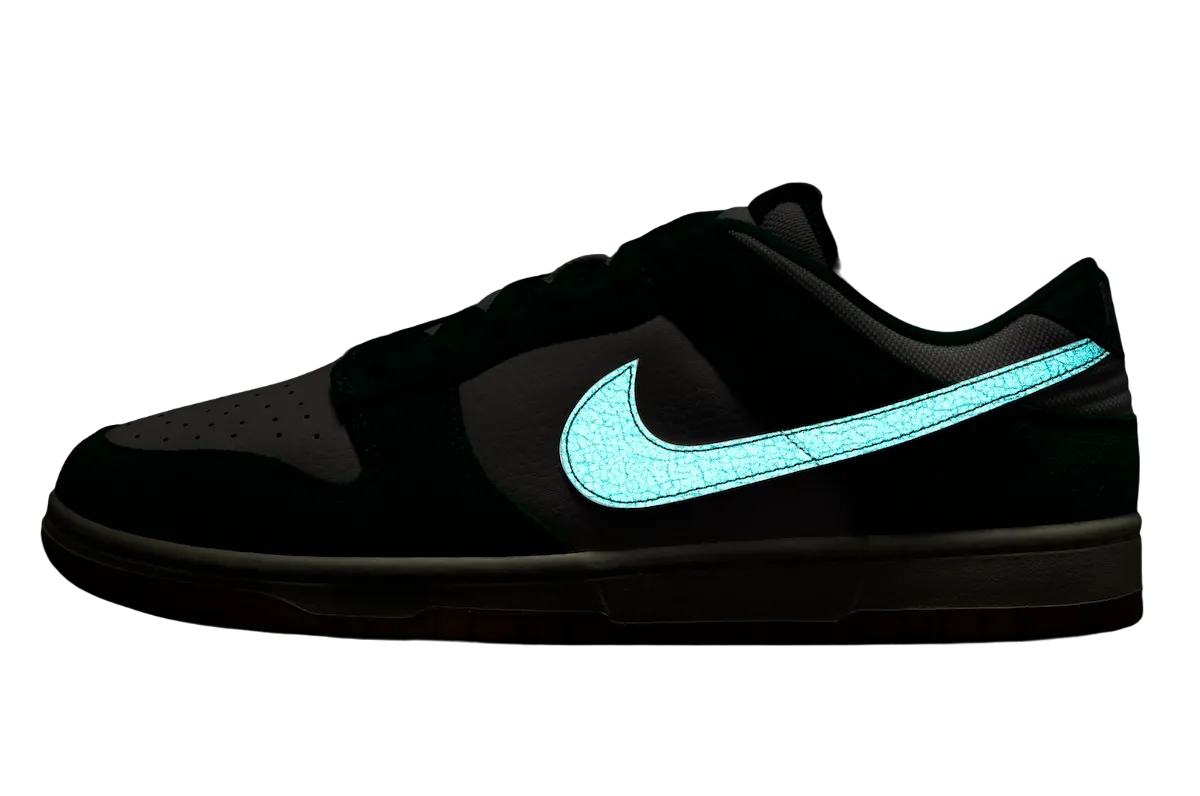 nike dunk low malachite gum 1