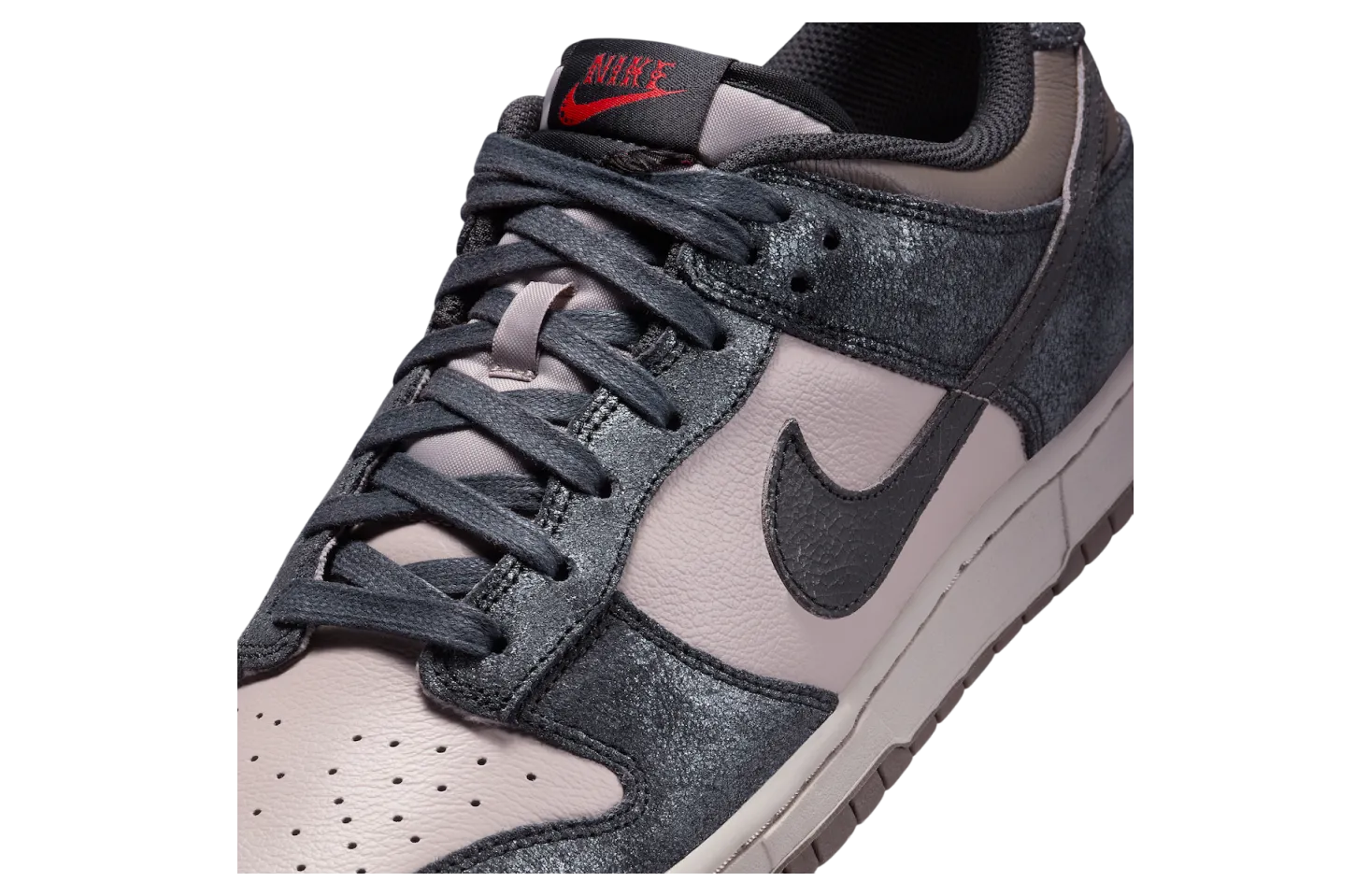 nike dunk low nyc cbgb metallic silver college grey 5