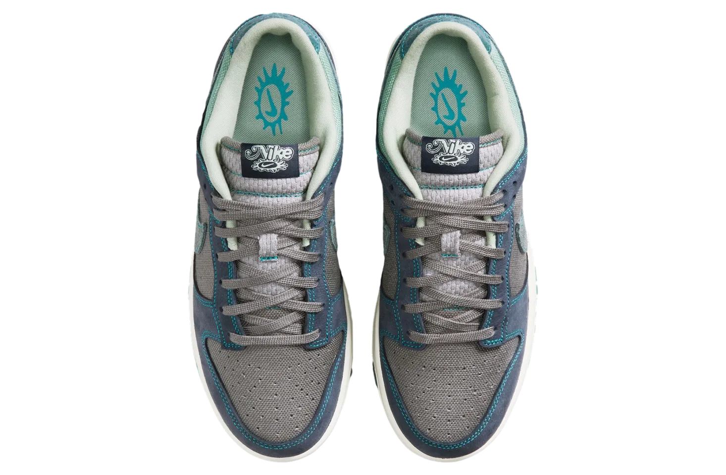 nike dunk low pencil point dark obsidian 3