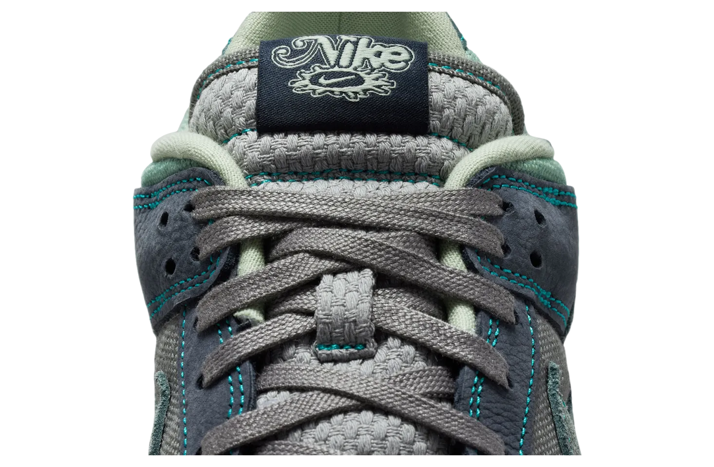 nike dunk low pencil point dark obsidian 6