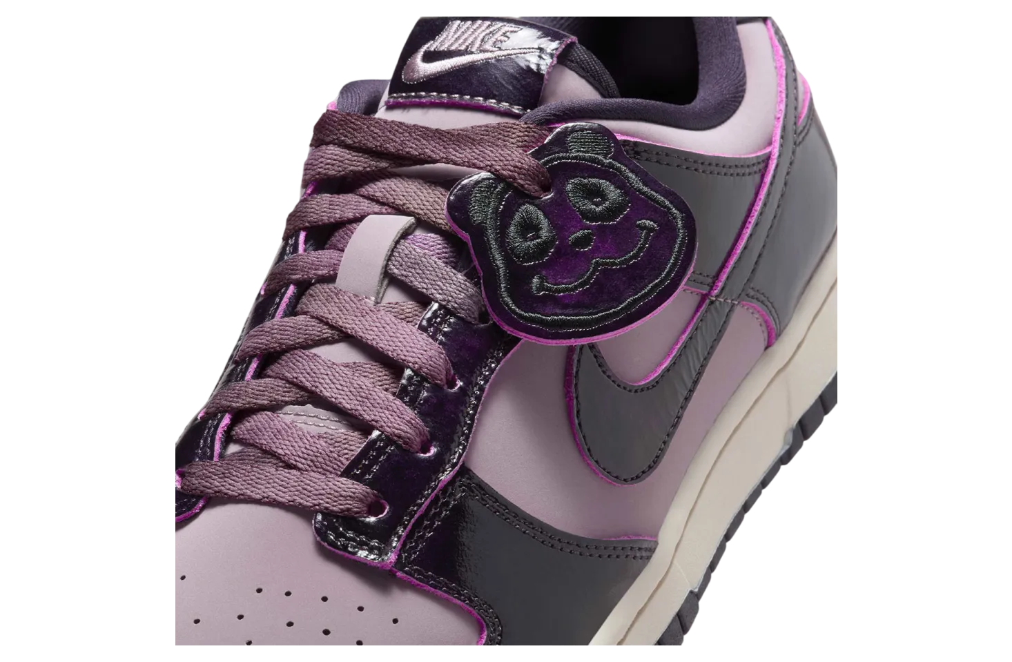nike dunk low purple panda 4
