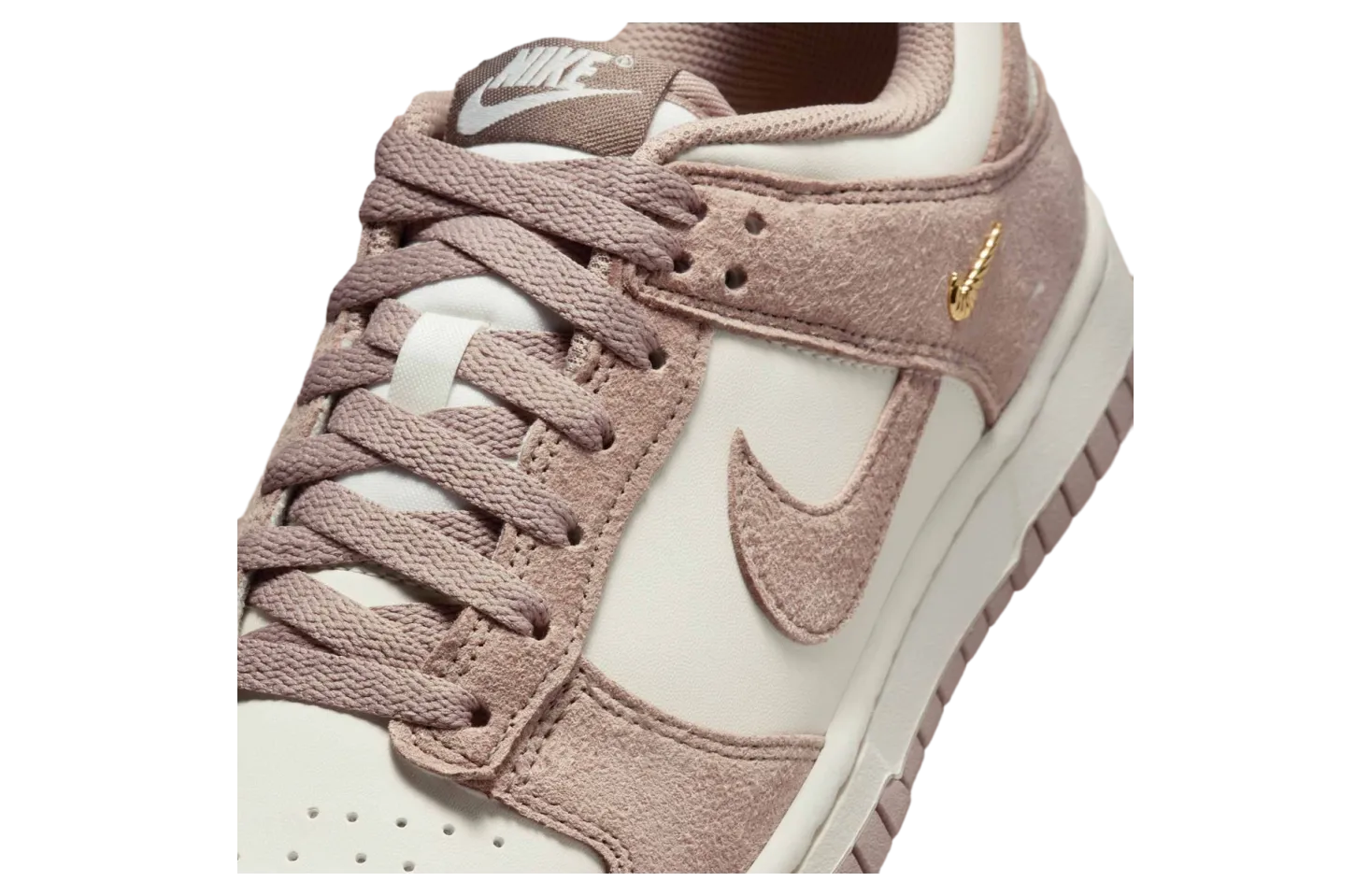 nike dunk low sail metallic gold 6