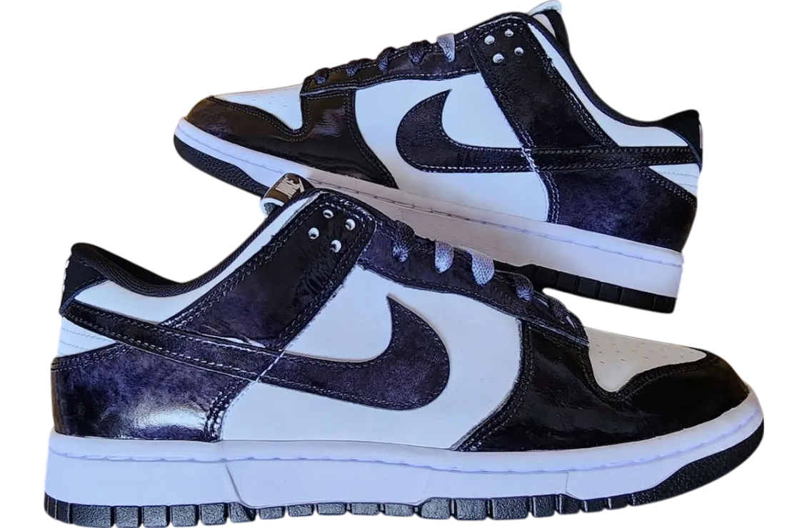 nike dunk low se panda white black