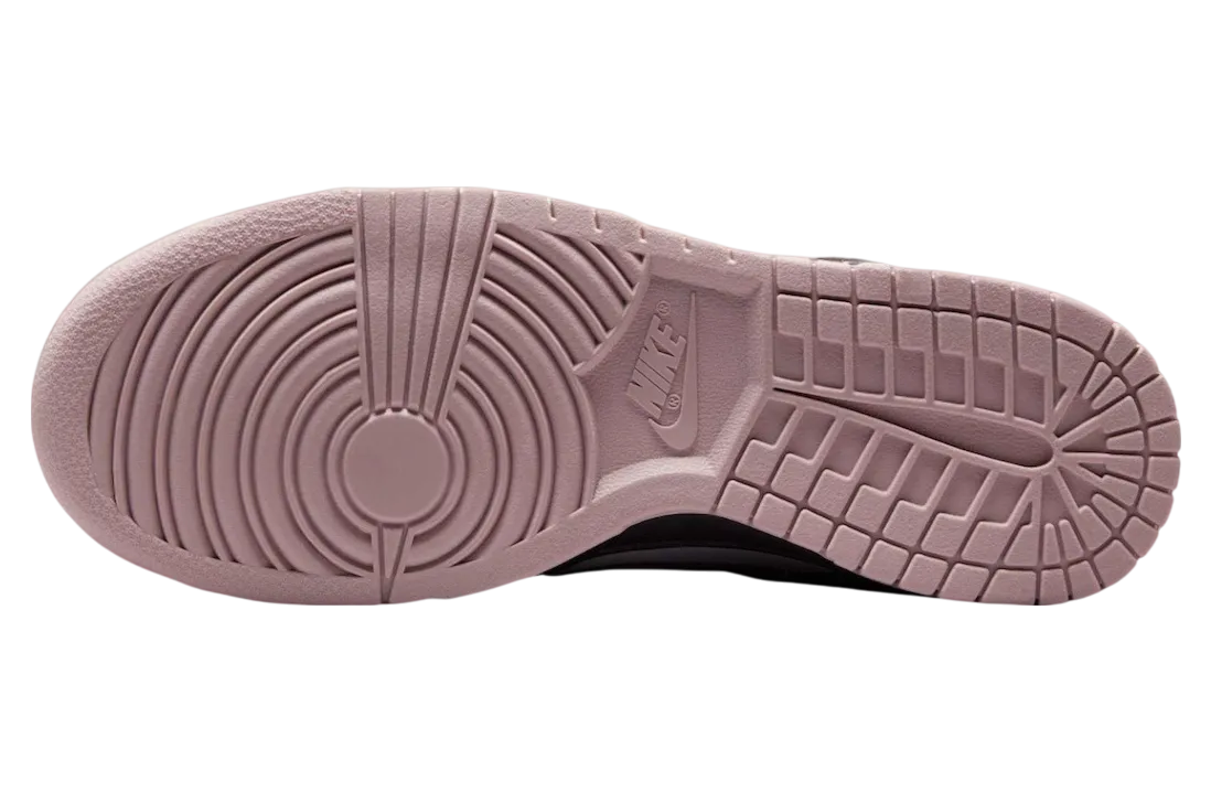 nike dunk low se snakeskin 4