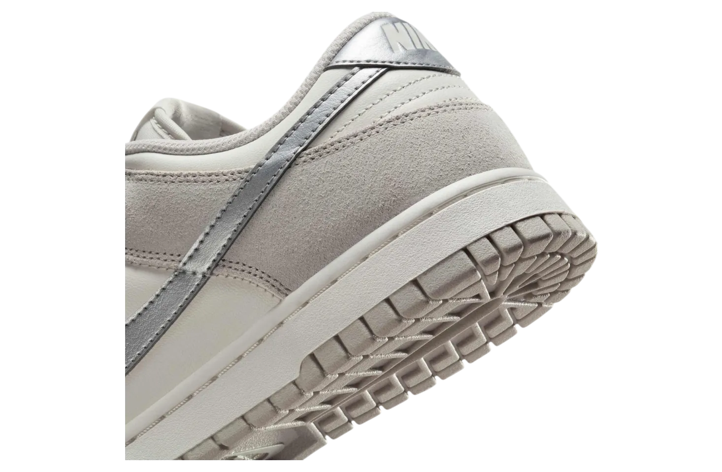 nike dunk low silver swoosh 6