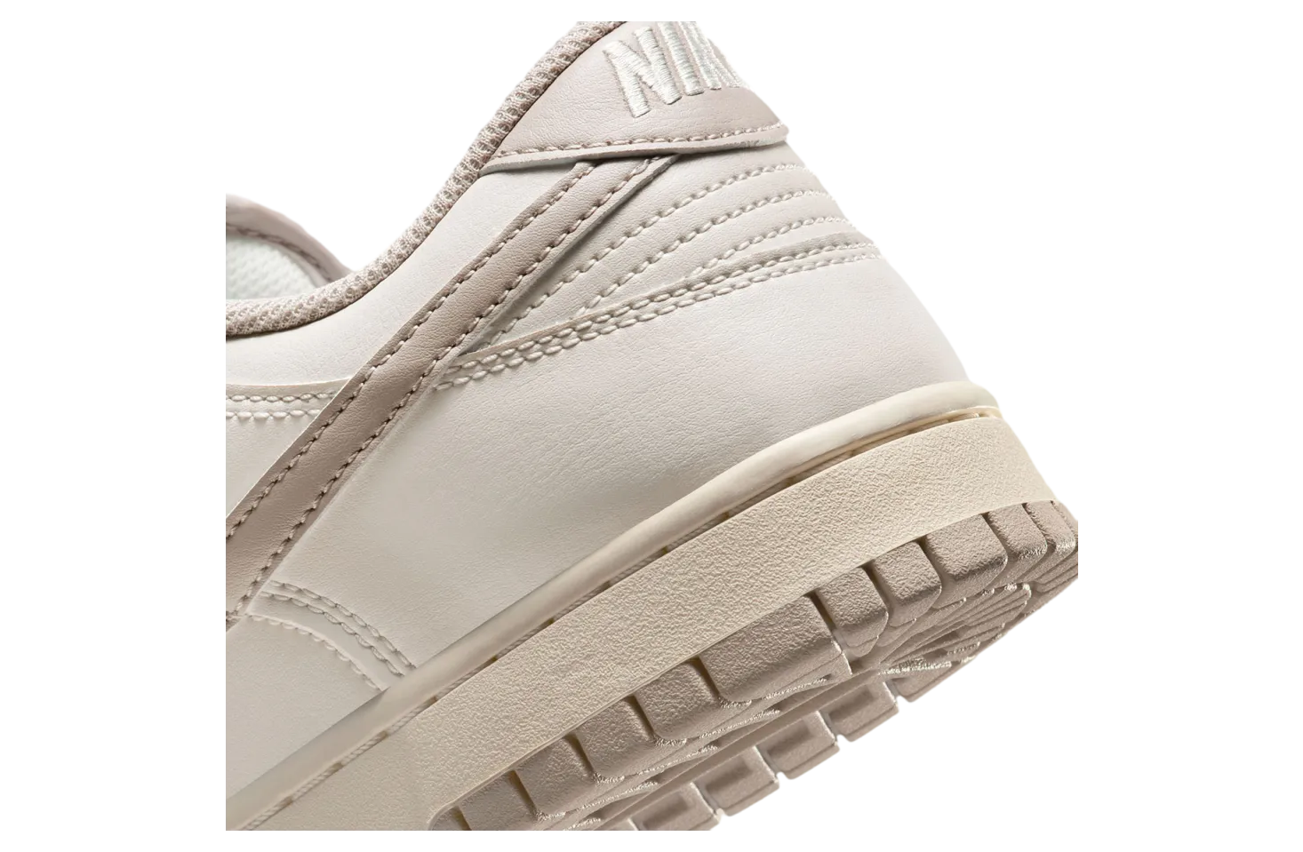 nike dunk low soft pearl cream 6