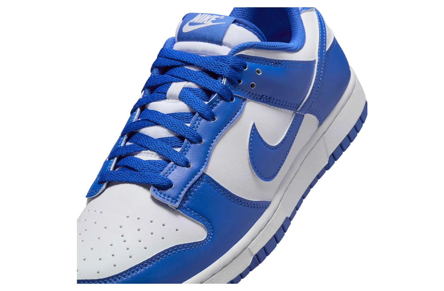 nike dunk low white royal 4