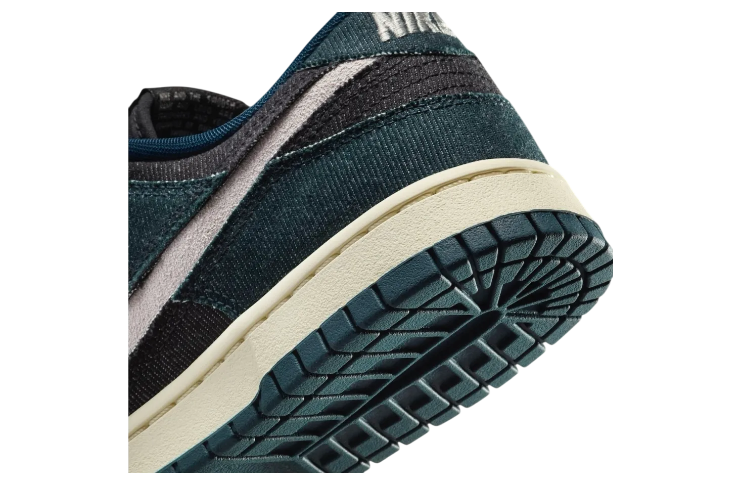 nike dunk low wmns armory navy denim 6