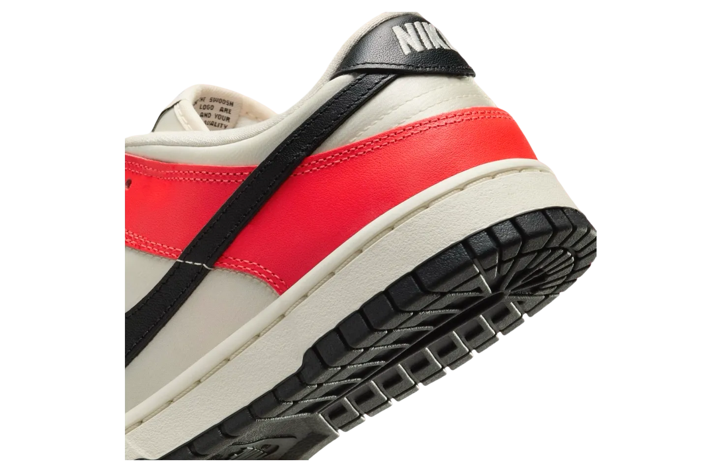 nike dunk low wmns black toe bright crimson 6