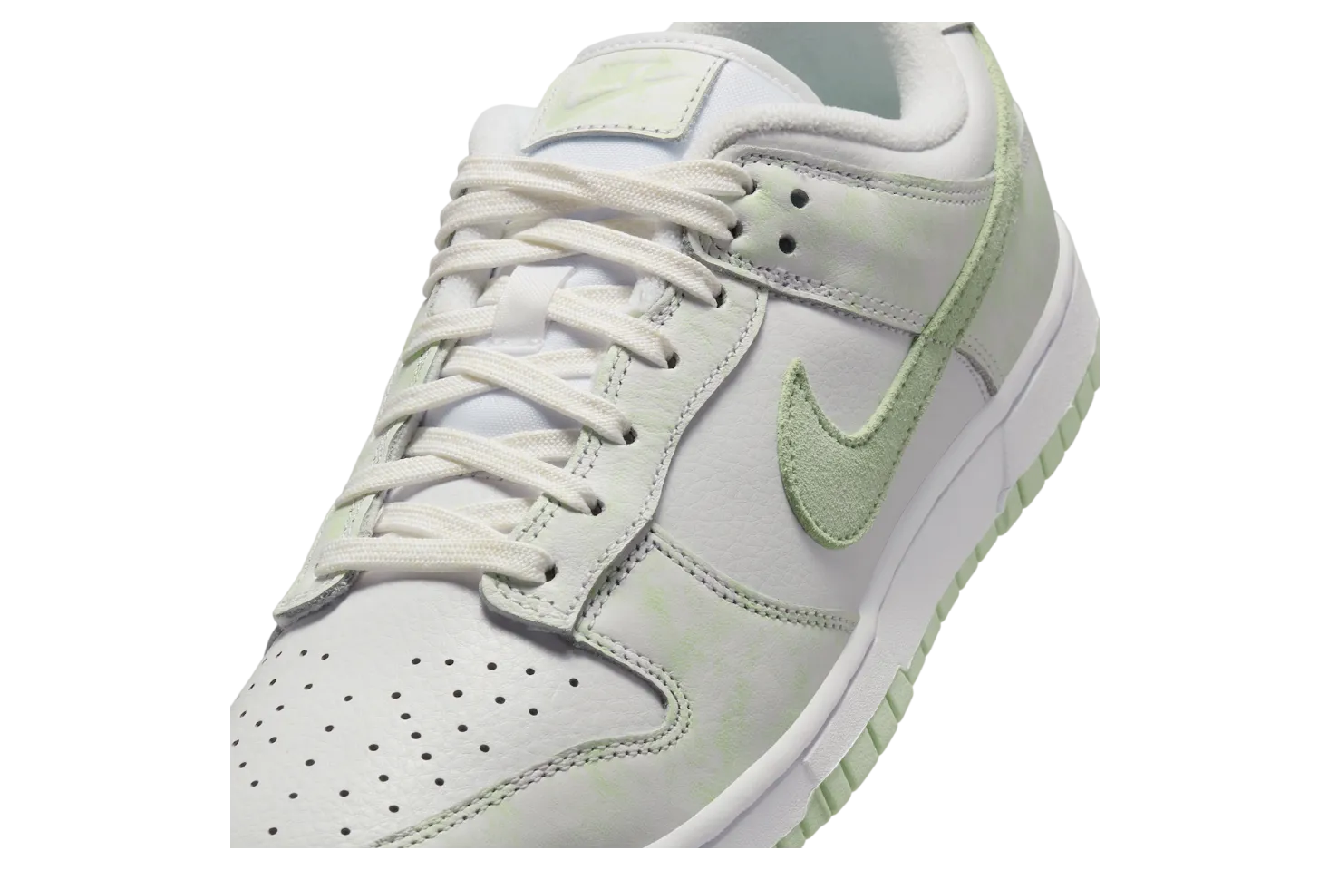 nike dunk low wmns jade aura sea glass 5