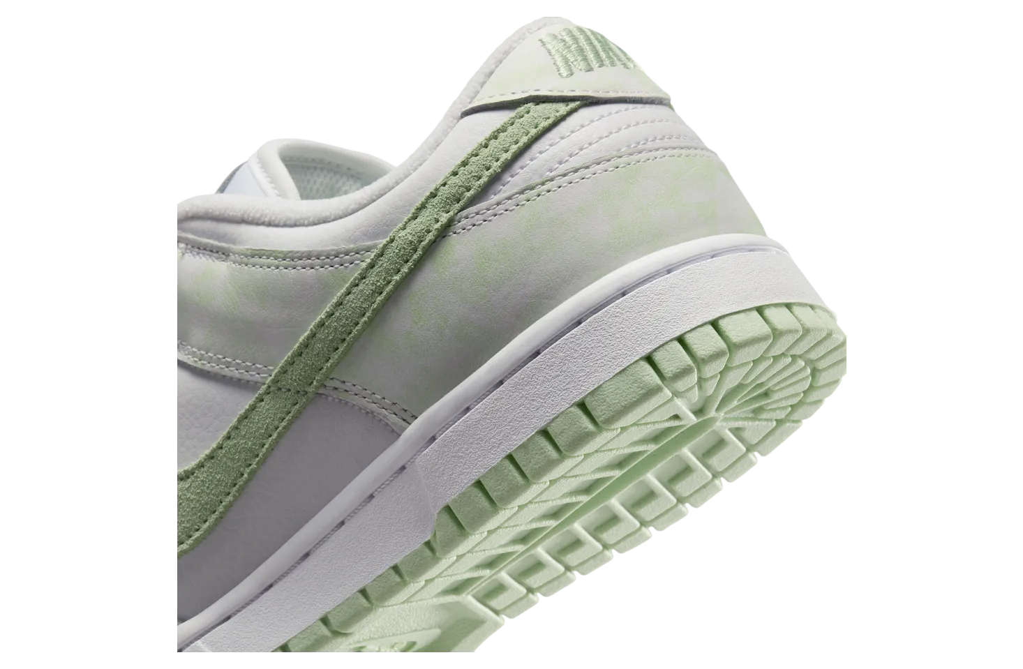 nike dunk low wmns jade aura sea glass 6