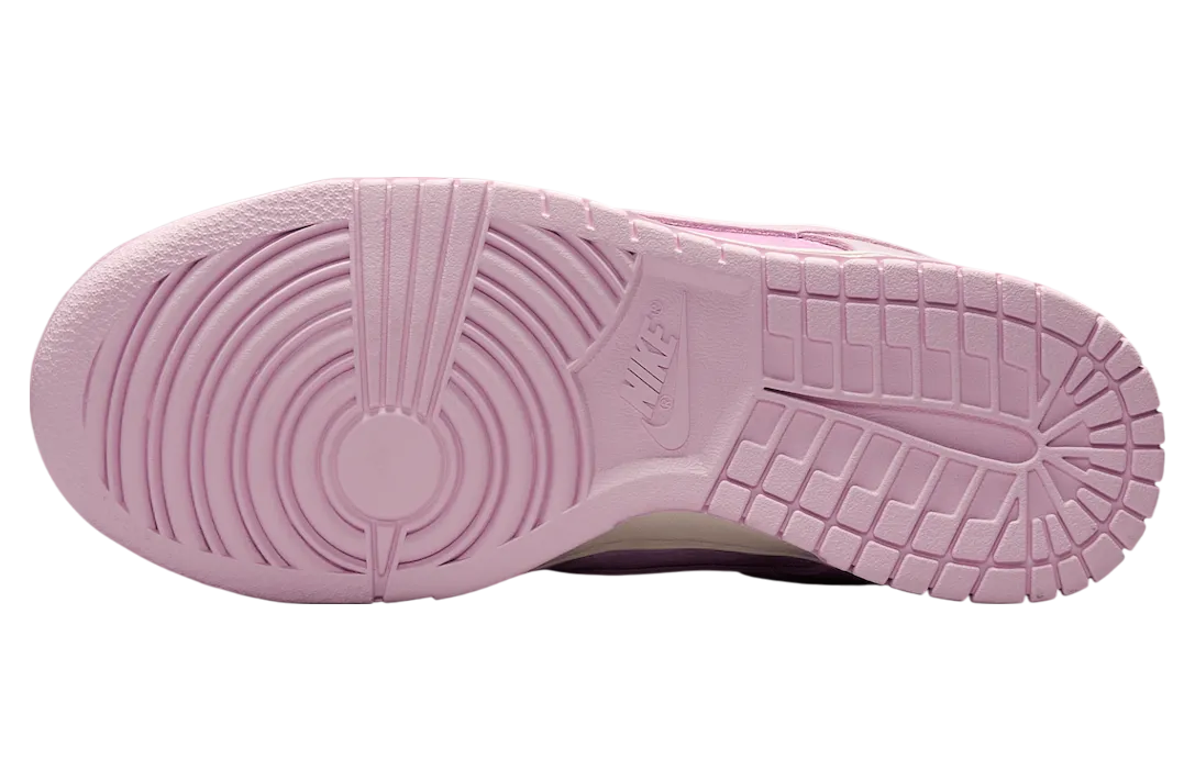 nike dunk low wmns regal pink soft pearl 3