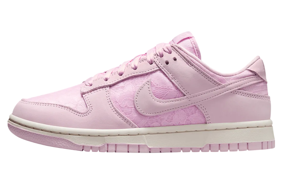 nike dunk low wmns regal pink soft pearl
