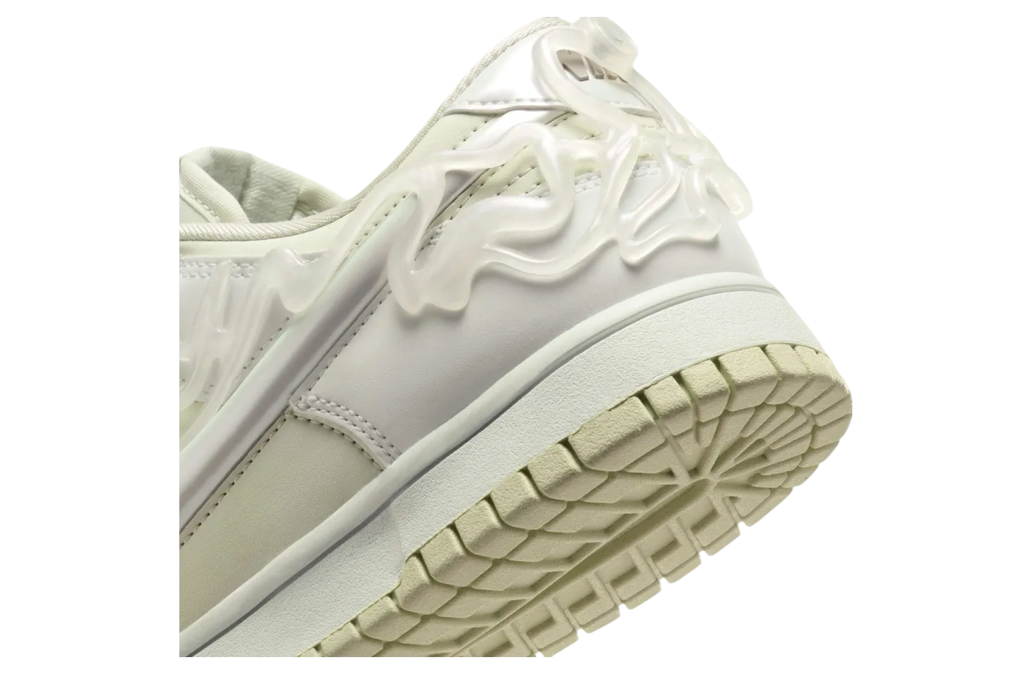 nike dunk low wmns sea glass 7