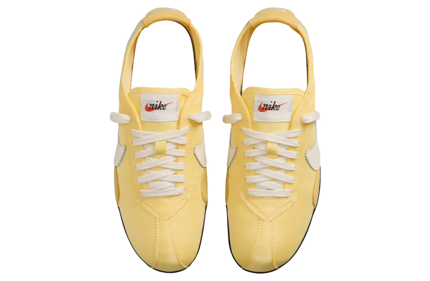 nike moon wmns soft yellow soft pearl 3