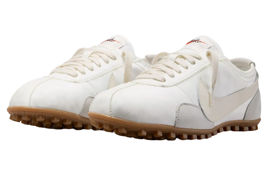 nike moon wmns white 0