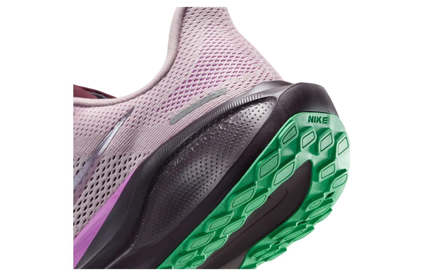 nike pegasus 41 faith kipyegon 6