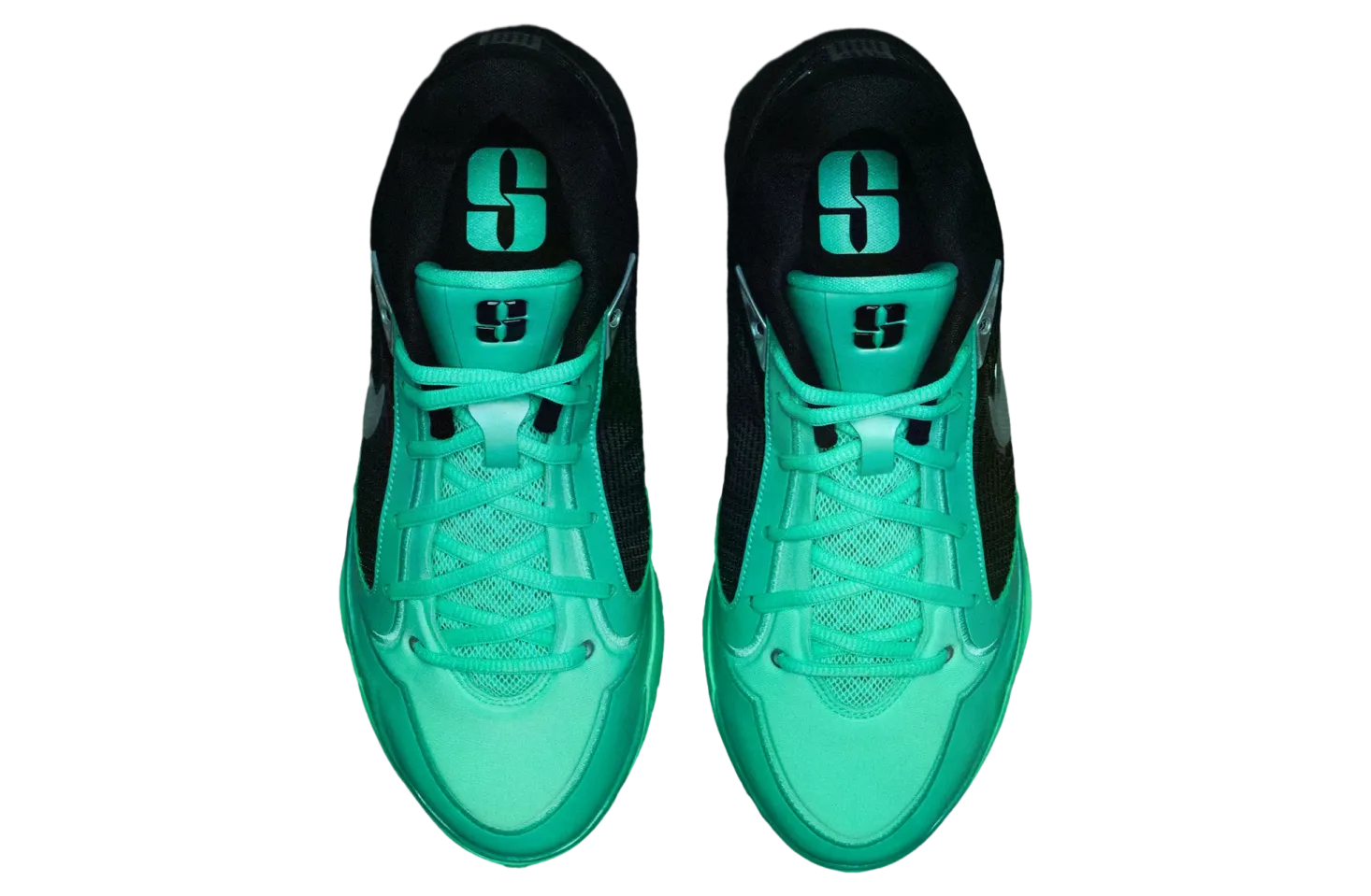 nike sabrina 4 green glow metallic silver 1