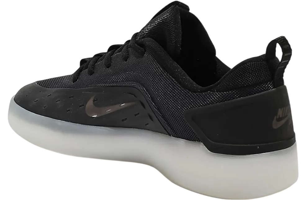 nike sb nyjah 4 black white 0